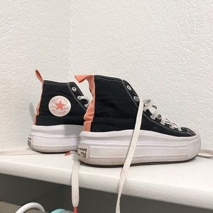 Platform converse!🖤💗